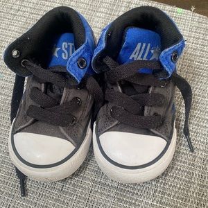 Size 5 blue and gray converse
